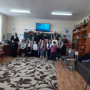 Activitate extracurriculară în incinta CREI ”Se aud zurgălăi în vale”